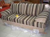 Диван полосатый